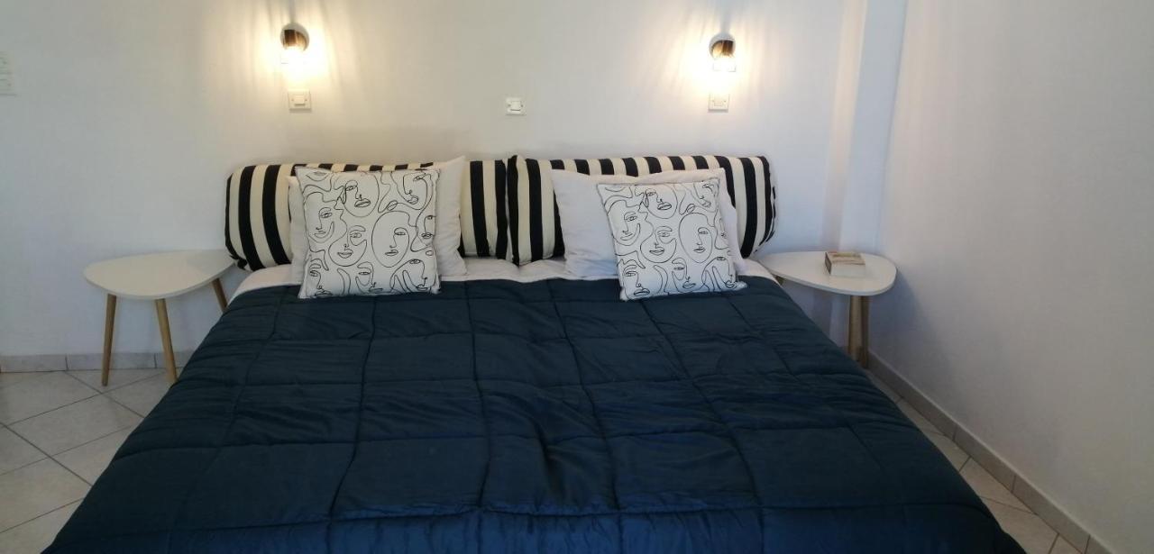 Santo Spiti Sou 3 Apartment Fira  Exterior photo